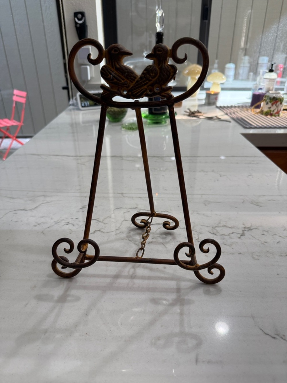 Source Unknown Brown Metal Bird Decorative Easel